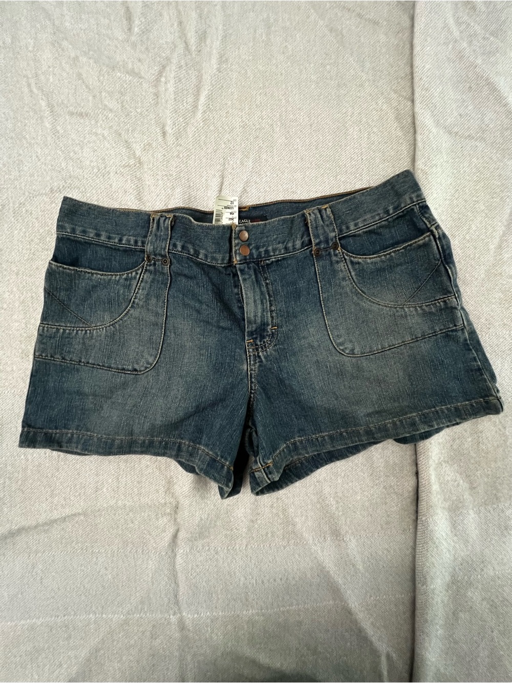 NWT American Eagle Outfitters Dark Blue Denim Short Shorts
